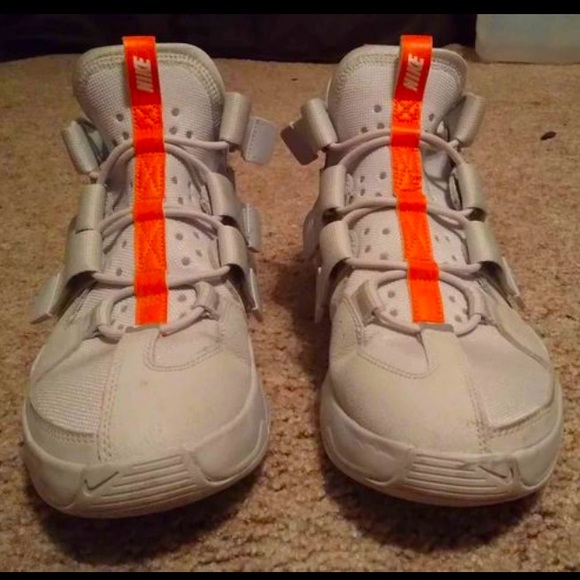 2019 Nike Air Edge 270 Pure Platinum Men’s size 10 - Picture 1 of 5